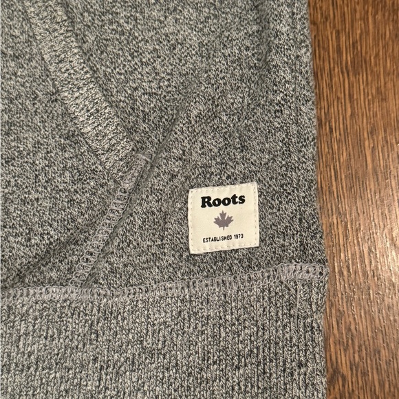 Roots Chicago - Picture 3 of 9